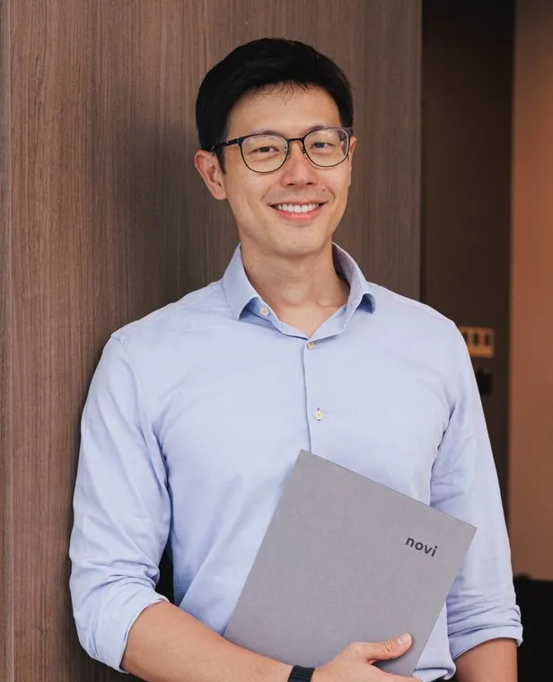 Portrait of Dr Yeo Junjie