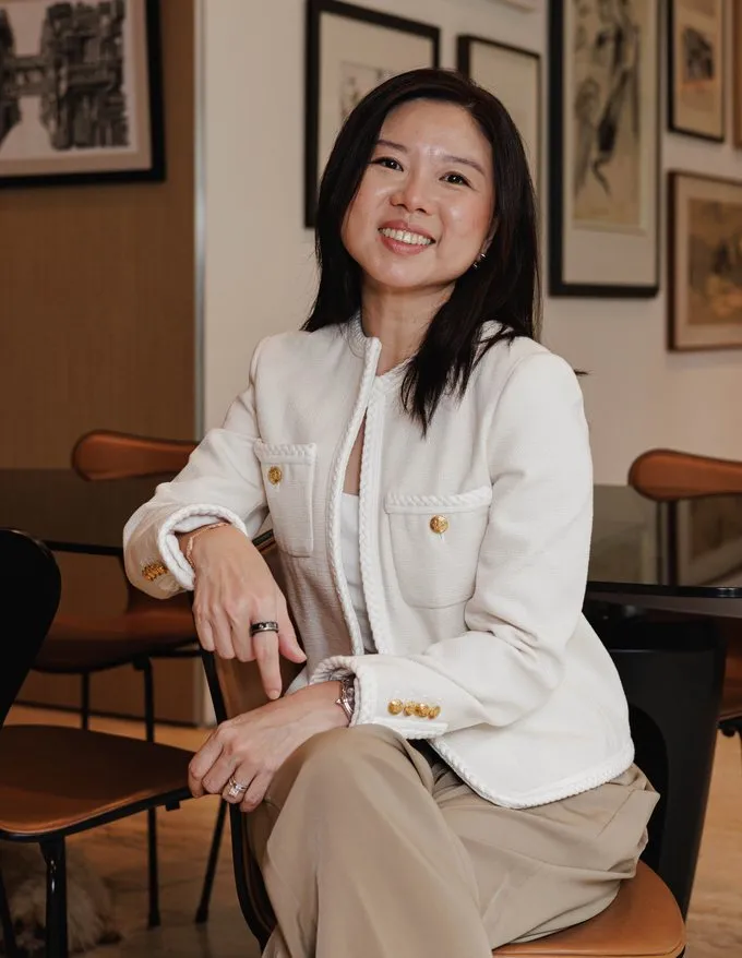 Portrait of Adj Assoc Prof Sue-Anne Toh